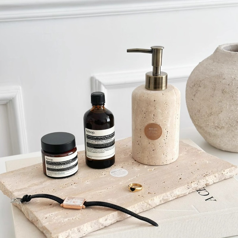 موزع لوشن من الحجر الطبيعي، زج - مراجعة Luxury Skincare Jars وسعره